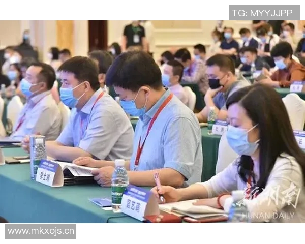 疫情防控常态化背景下的社会经济影响与复苏路径探析