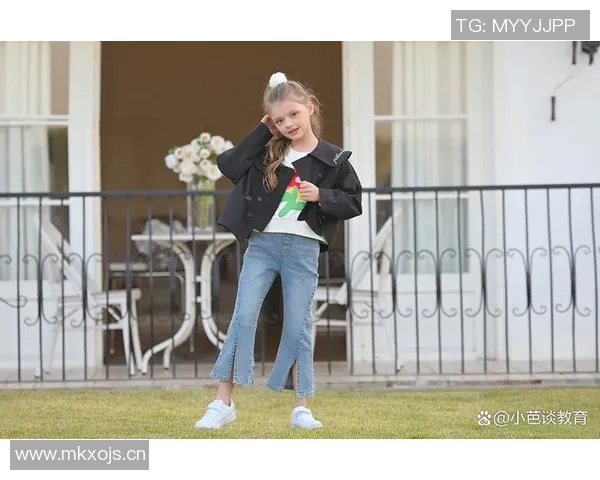 童装时尚新潮流：为孩子选择舒适与个性并存的秋冬季穿搭秘籍